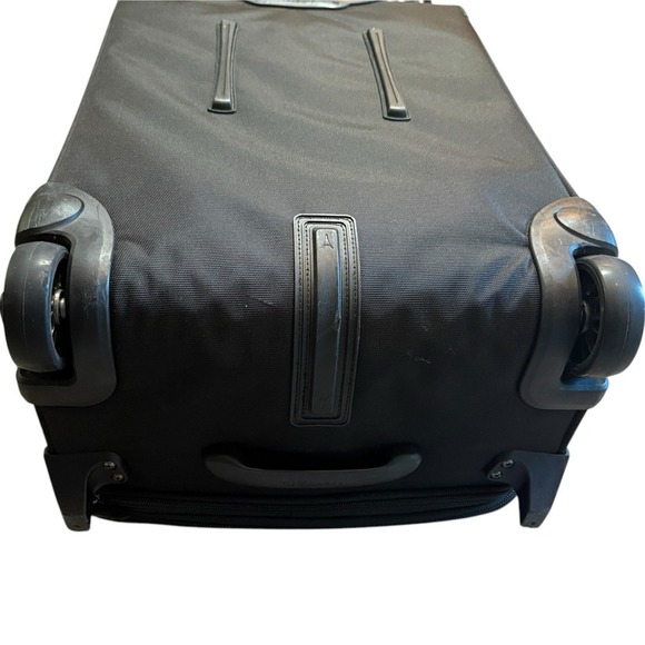 Travelpro Luggage Black 4 Wheels Powerscope Leather Handle Canvas Carry On Bag - Picture 3 of 16